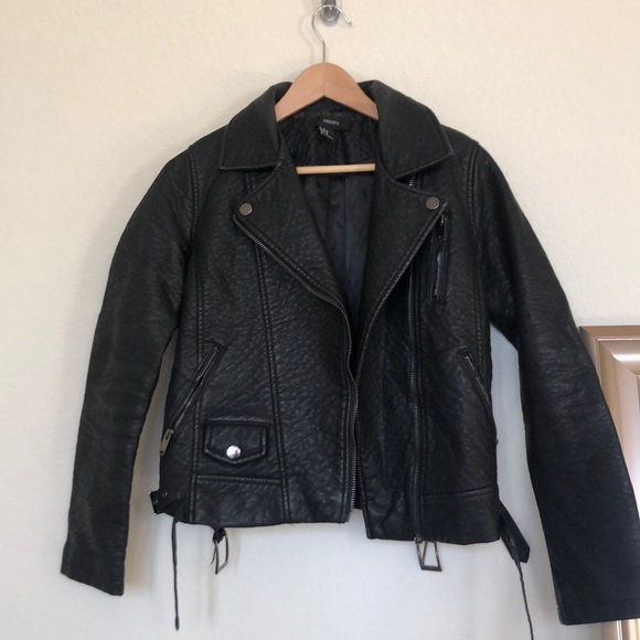 Forever 21 Jackets & Blazers - Forever 21 black vegan faux leather motor jacket M